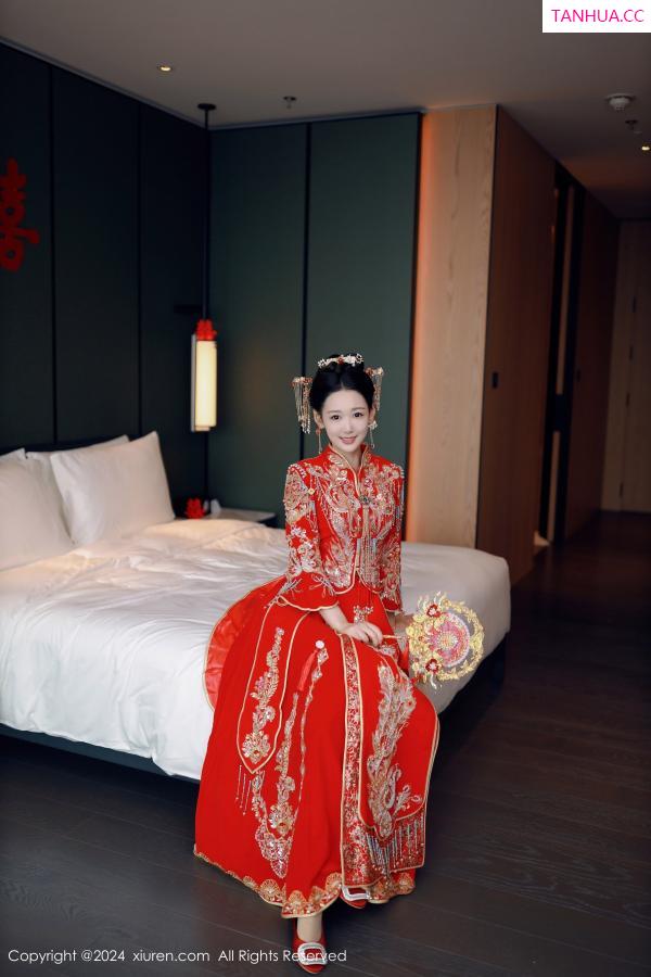 唐安琪  [XiuRen]高清写真图 2024.08.05 No.8972 唐安琪 性感新娘装第11张图片
